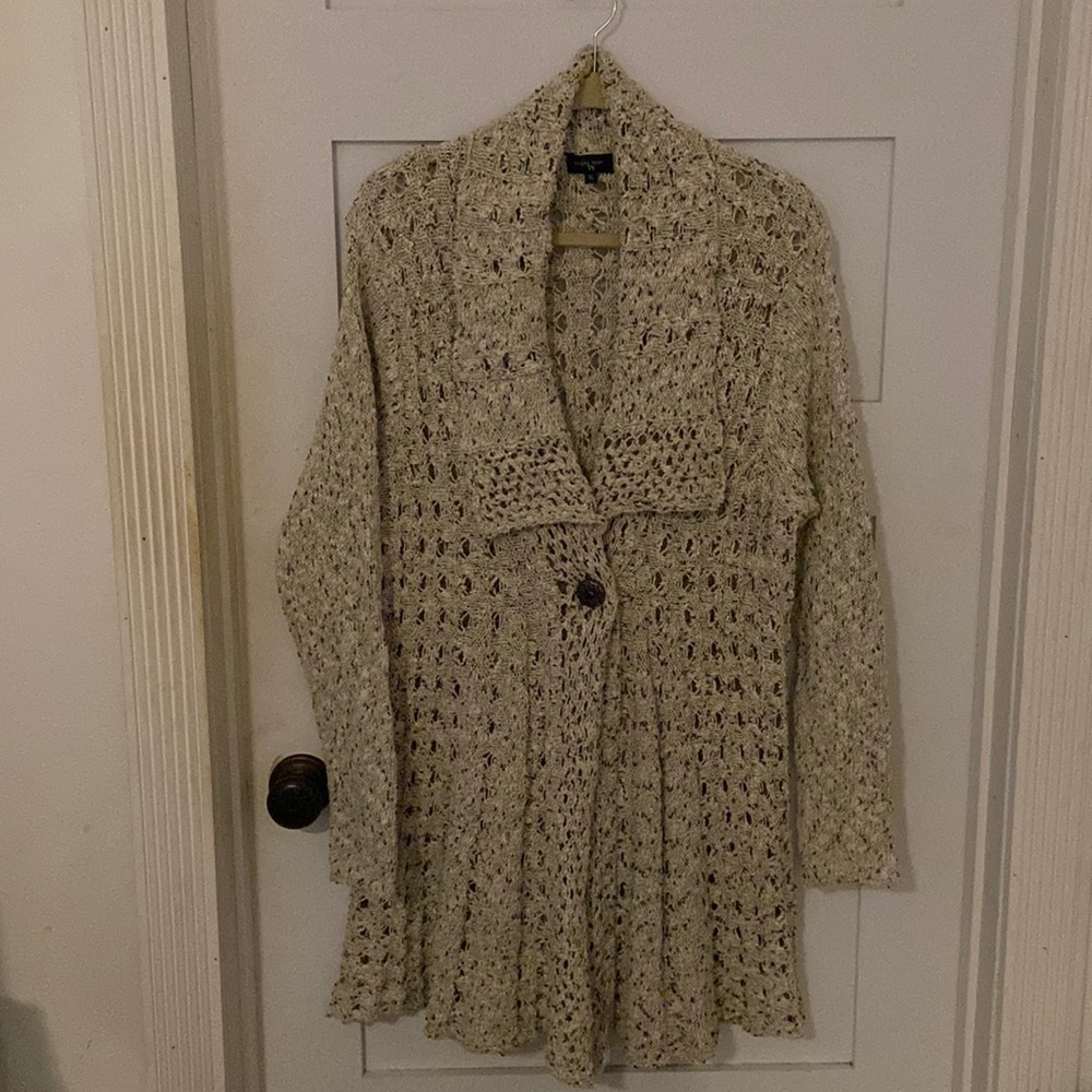 Crocheted cardigan, size XL. Champagne with metallic gold thread.